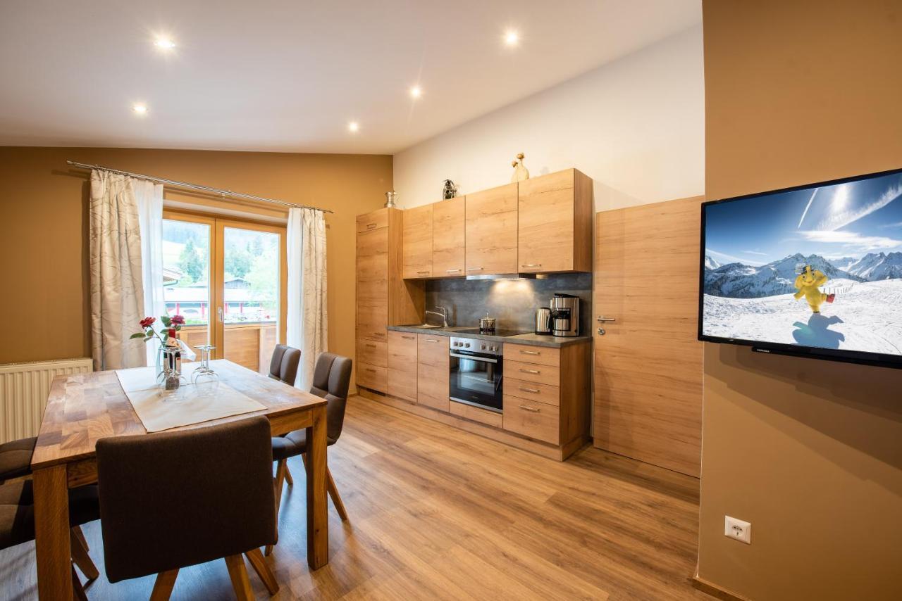 Vorderkrimml Apartment Zwoelferblick מראה חיצוני תמונה
